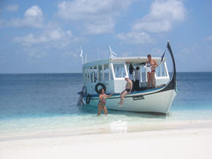 Mittagspause auf verlassener Insel