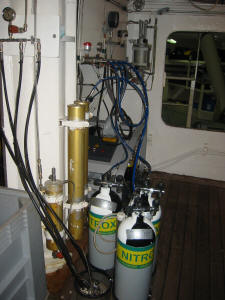 F�llstation f�r Tauchflaschen